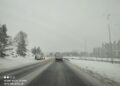 Апел за возаче током снежних дана: Могући застоји, проклизавања и излетања, добре зимске гуме обавезне