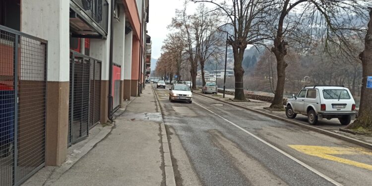 Стиже мало топлији ваздух за крај године