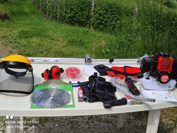 AGM 520 za 2024god. Trimer motorni za travu sa poklon paketom - Image 13
