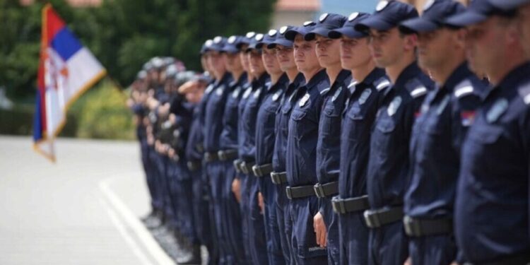 И српски полицајци ће моћи да носе браде и тетоваже