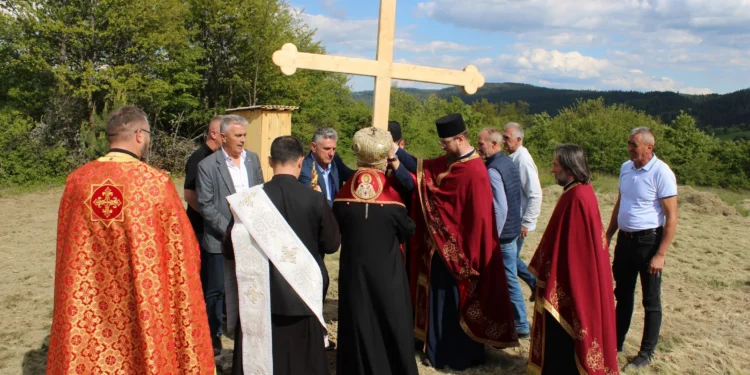 Гради се црква у селу Врбово