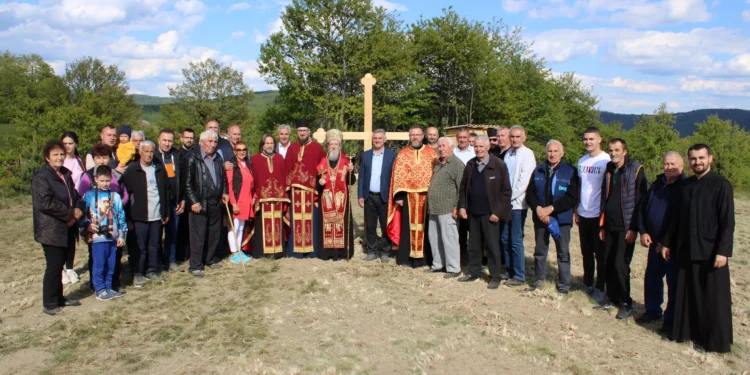 Гради се црква у селу Врбово