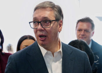 Predsednik Vučić u Lučanima: Poseta fabrici MB Namenska