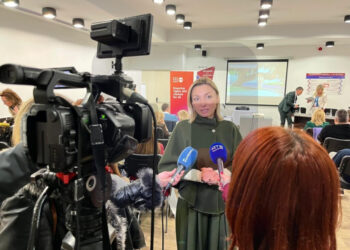 Mediji kao podrška socijalnim radnicima: Potrebna saradnja umesto pretnji