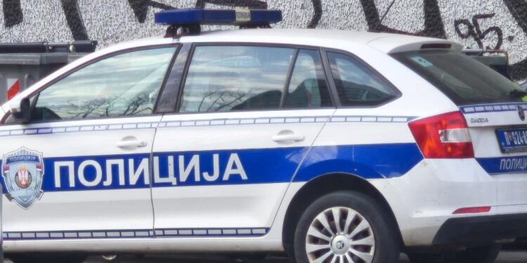 Hapšenje zbog bacanja bombe na pivnicu u Zemunu