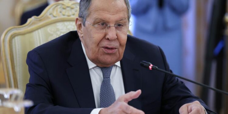 Lavrov: SAD Spremne na Prevrate i Ubistva Stranih Lidera