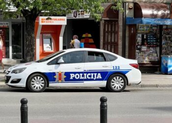 U Bijelom Polju vozač pod dejstvom alkohola udario u policijsko vozilo