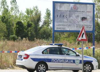 Radnik povređen prilikom pada sa četvrtog sprata zgrade u Nišu