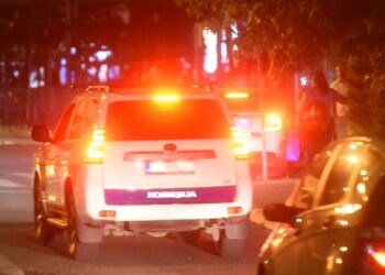 Krvava tuča na Voždovcu: Dvojica maloletnika brutalno napadnuta