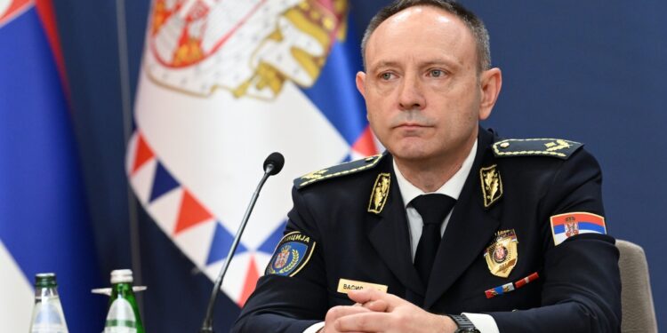 Direktor policije Vasiljević: Vojska Srbije pridružila se potrazi za telom Nešovića 1 Direktor policije Vasiljević: Vojska Srbije pridružila se potrazi za telom Nešovića