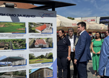 Rukovodstvo Sombora akcijom u centru grada predstavilo rezultate u proteklih 12 godina