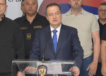 Ivica Dačić: Policija nikoga nije napala već reagovala, proces identifikacije je u toku