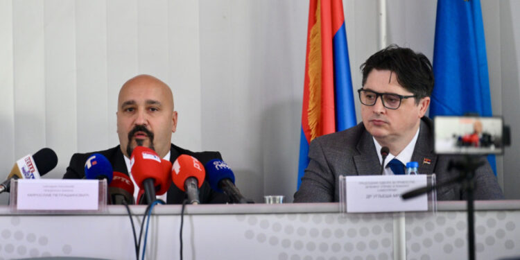 Miroslav Petrašinović: Intervencije i u zakonima o sprečavanju korupcije i finansiranju stranaka 1 Miroslav Petrašinović: Intervencije i u zakonima o sprečavanju korupcije i finansiranju stranaka