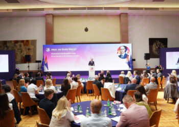 U Palati Srbija počela međunarodna konferencija o fertilitetu, prisustvuju Macut i Macura