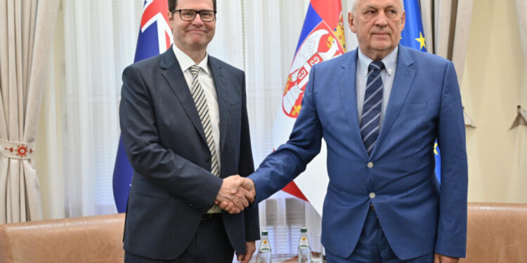 Balint sa ambasadorom Australije o jačanju saradnje u oblasit nauke i inovacija 1 Balint sa ambasadorom Australije o jačanju saradnje u oblasit nauke i inovacija