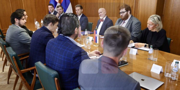 Ana Brnabić se sastala sa delegacijom stafera iz Kongresa SAD 1 Ana Brnabić se sastala sa delegacijom stafera iz Kongresa SAD