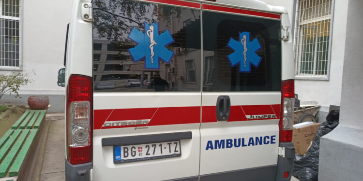 Telo ženske osobe izvučeno iz jezera kod Zrenjanina 1 Telo ženske osobe izvučeno iz jezera kod Zrenjanina