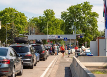 Višesatna zadržavanja teretnjaka na izlazu na prelazima, najduže na Horgošu