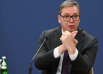 Vučić: Protest na Slaviji besmislen, pozivam na dijalog, želim da se Srbija razvija