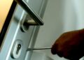 Lopov opljačka 12 vikendica u Nišu: Policija upozorava građane na opasnost! 8 Lopov opljačka 12 vikendica u Nišu: Policija upozorava građane na opasnost!