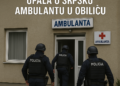Tzv. kosovska policija upala u srpsku ambulantu u Obiliću 3 Tzv. kosovska policija upala u srpsku ambulantu u Obiliću