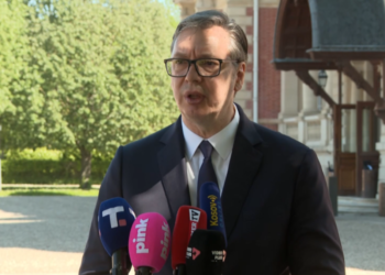 Vučić zahvalio Srbiji i Srbima u Crnoj Gori na podršci na Paliću Vučić: Hvala svima na podršci u prethodnih 48 sati, posebno Srbima u Crnoj Gori 1 Vučić zahvalio Srbiji i Srbima u Crnoj Gori na podršci na Paliću Vučić: Hvala svima na podršci u prethodnih 48 sati, posebno Srbima u Crnoj Gori