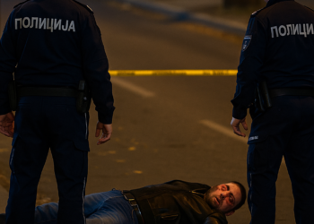 Muškarac teško povređen u tuči na Voždovcu, policija istražuje slučaj Muškarac pretučen na Voždovcu, policija radi na slučaju
