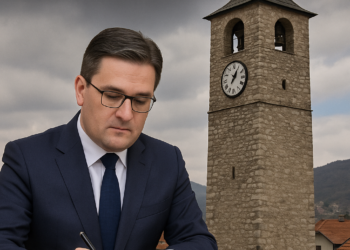 Ministar Selaković posetio Prijepolje: Potpisan ugovor o sanaciji Sahat kule