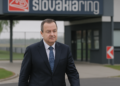 Dačić u radnoj poseti Slovačkoj, potpisuje sporazum o granici Dačić posetu Slovačkoj započeo obilaskom kompleksa Slovakia ring 3 Dačić u radnoj poseti Slovačkoj, potpisuje sporazum o granici Dačić posetu Slovačkoj započeo obilaskom kompleksa Slovakia ring