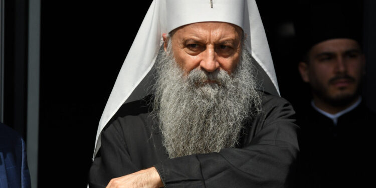 Patrijarh Porfirije posetio izložbu "Sveti Sava" u Beogradu Patrijarh Porfirije posetio izložbu Sveti Sava u Galeriji SANU 1 Patrijarh Porfirije razgovarao o stradanju Srba u Srednjem Podrinju Porfirije: Sećanje na postradale Srbe u Srednjem Podrinju i Birču temelj mira među ljudima