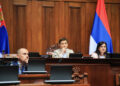 Vanredno zasedanje Skupštine Srbije nastavlja se sutra raspravom o amandmanima Skupština završila rad za danas, nastavak zasedanja sutra u 10 sati