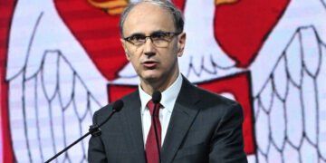 Macut i Lakroa razgovarali o ulozi UN u posleratnim misijama Srbije Premijer Macut: Srbija ceni ulogu Unmik-a, potrebno još aktivnije delovanje
