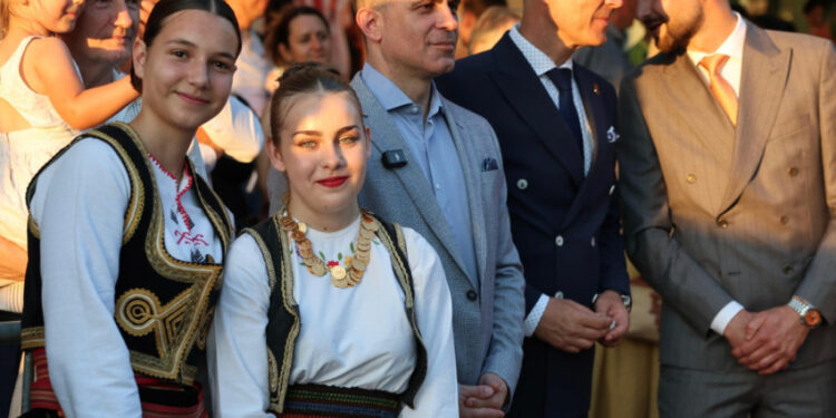 Kulturno-obrazovni kamp „Mladi čuvari tradicije“ otvoren u Kruševcu Milićević otvorio u Kruševcu kamp za decu iz regiona i dijaspore